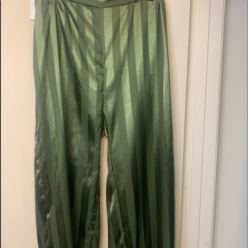 Ladies slacks